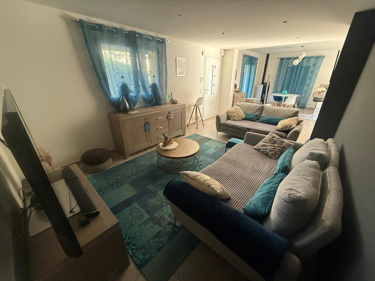 Le Havre De Paix En Garrigue 4 Chambres 3 Sdb Piscine Bezouce Esterno foto