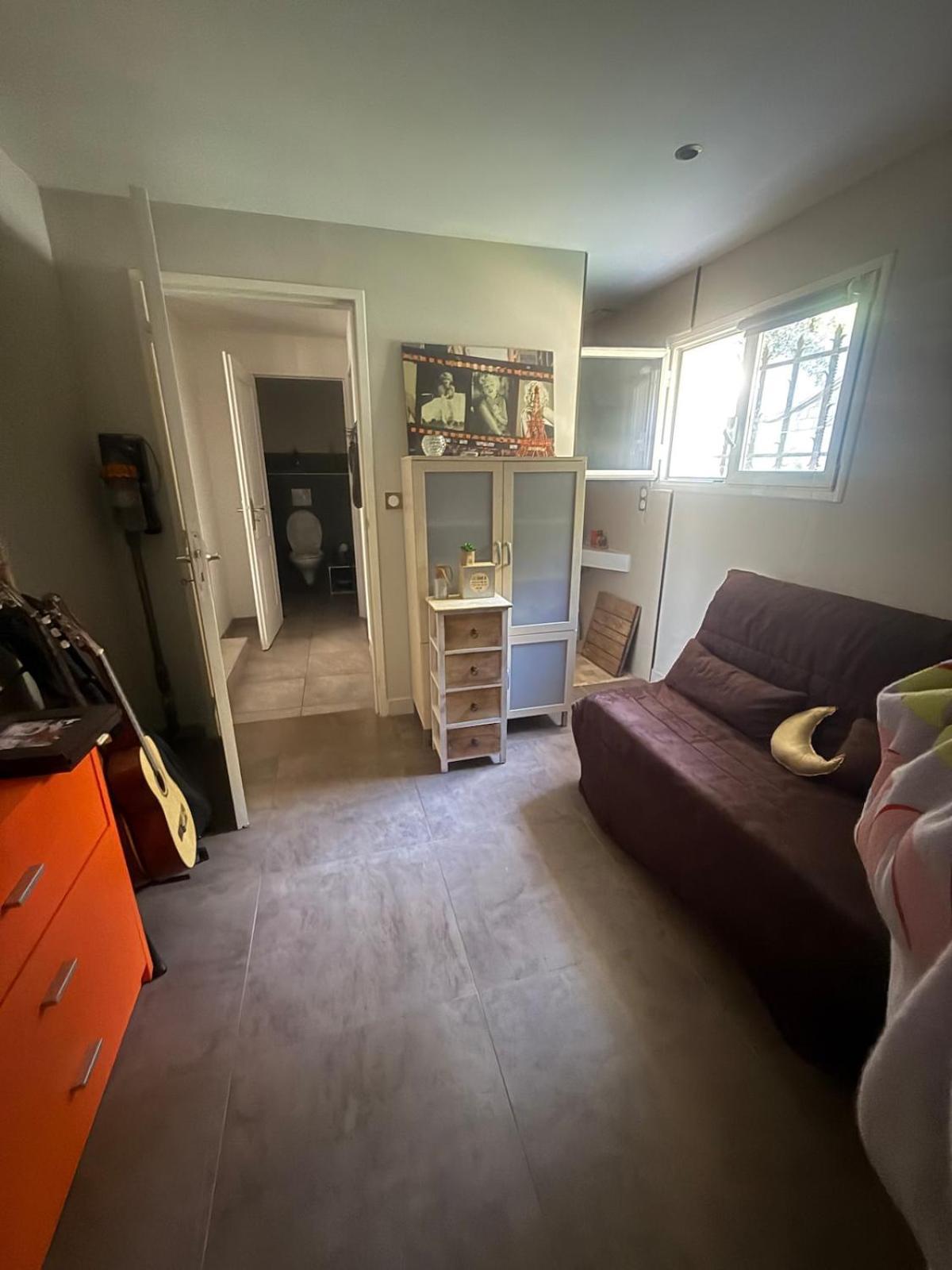 Le Havre De Paix En Garrigue 4 Chambres 3 Sdb Piscine Bezouce Esterno foto